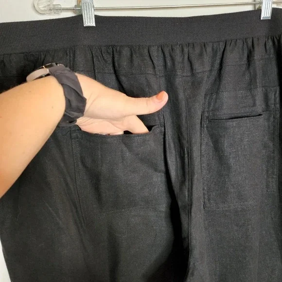 Ellos Linen Blend Stretch Waist Black Crop Cargo Pant Plus Size 28 4X New NWOTS - Picture 4 of 15